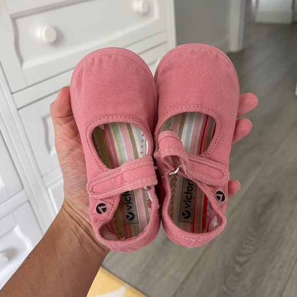 VICTORIA MAY JANE GIRL SHOES - Picture 4 of 6